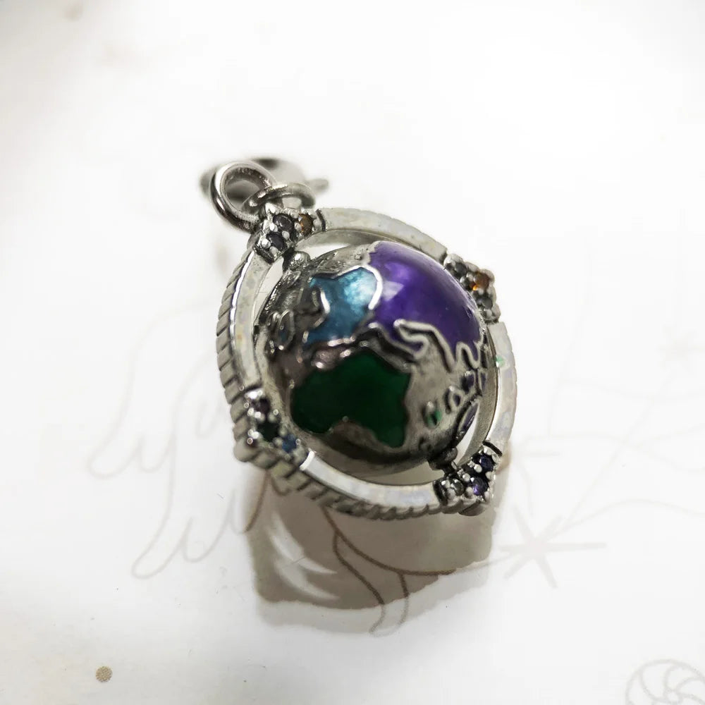 Rotating Globe Charm