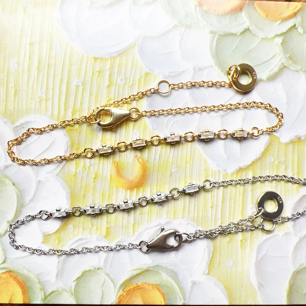 Modern Touch Link Bracelet