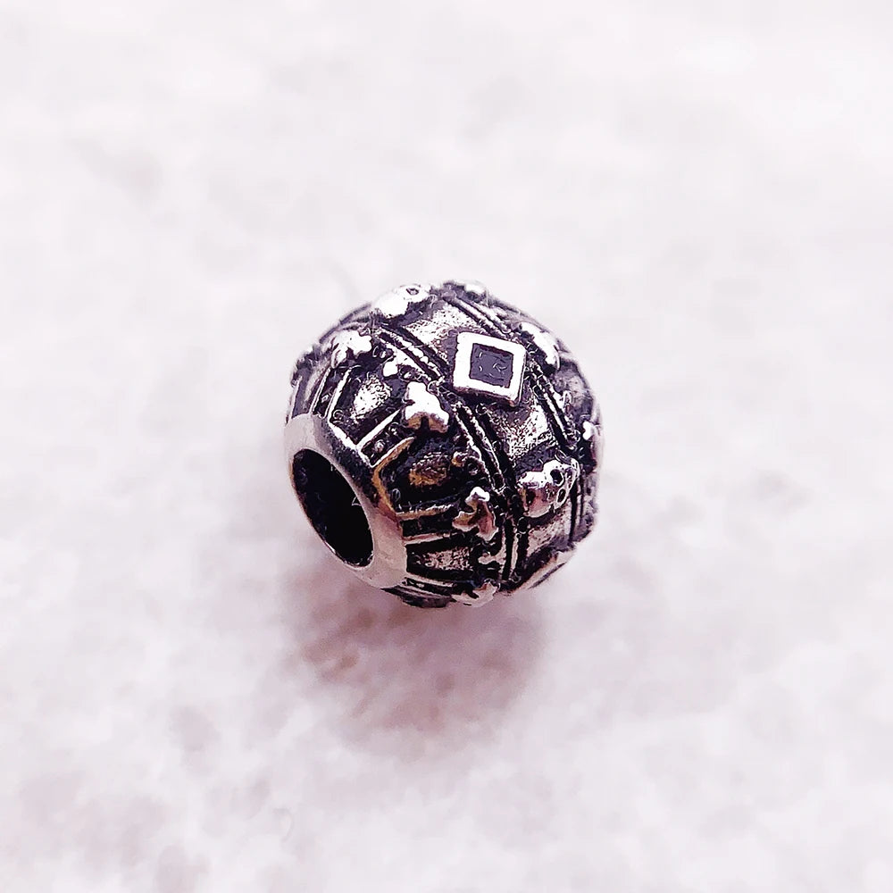 Royal Hall Charm Bead