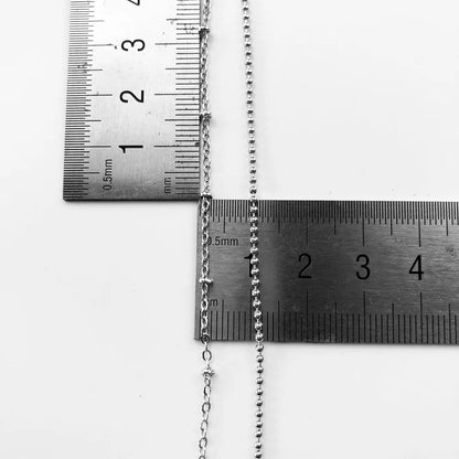 Wheel Wire Chain Charm Uni-Bracelet