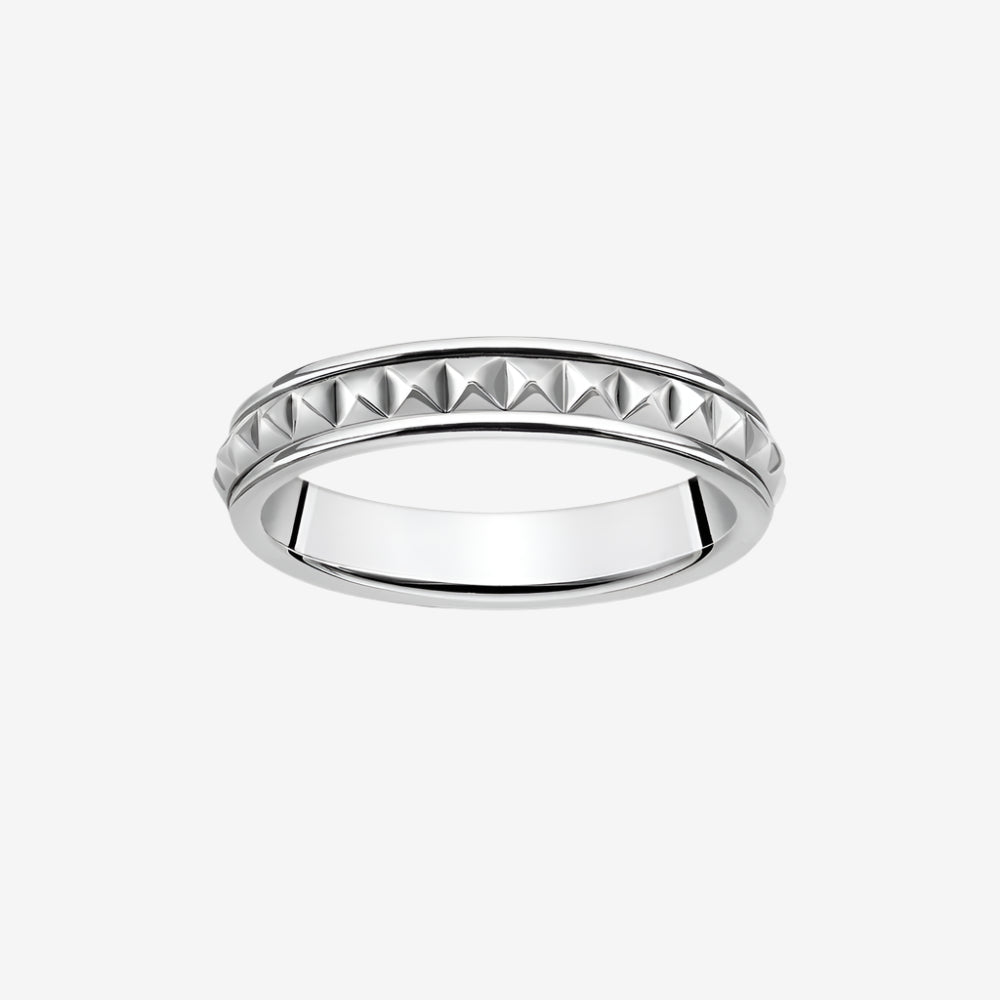 Pyramid Texture Ring