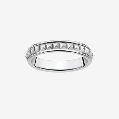 Pyramid Texture Ring