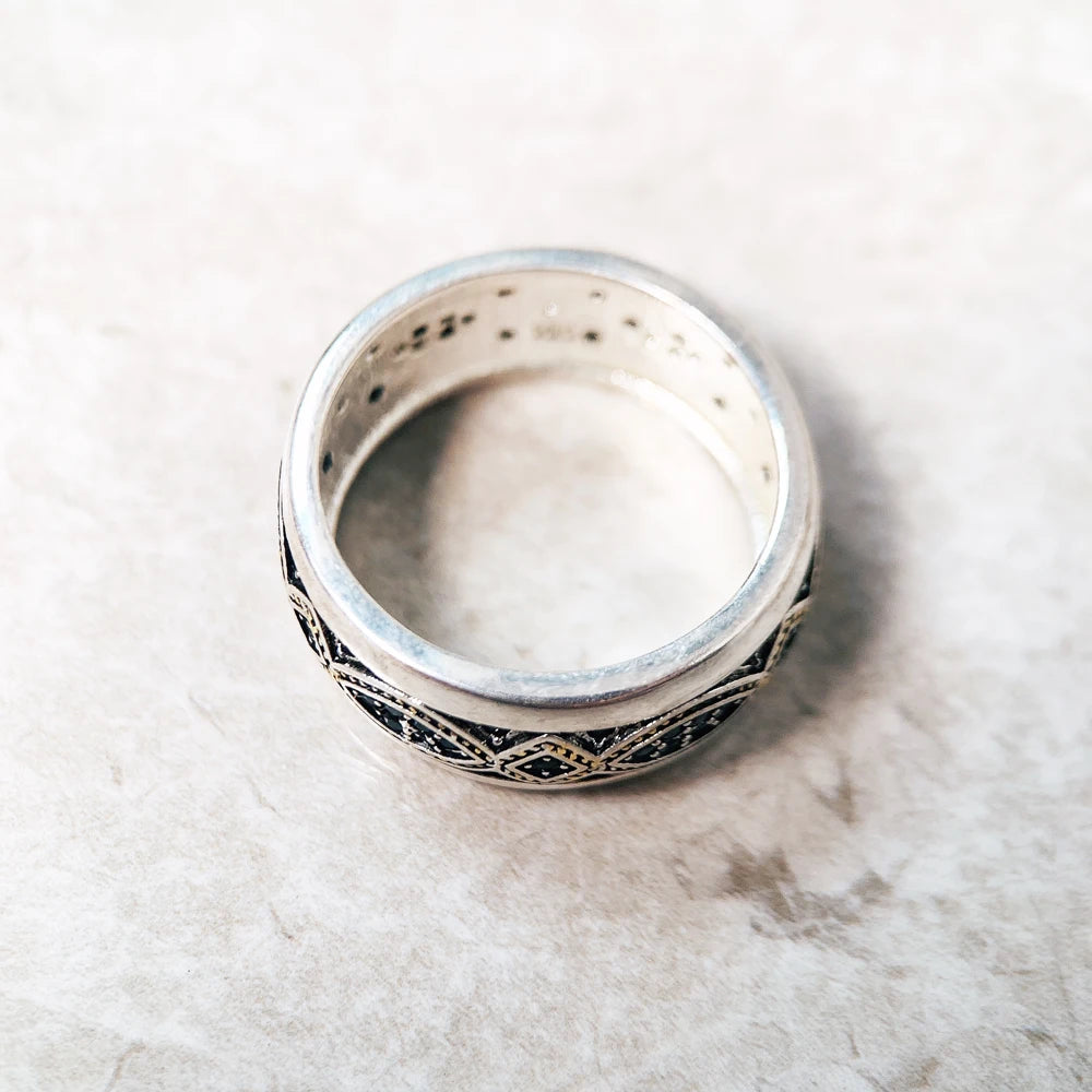 Love Knot Wave Ring