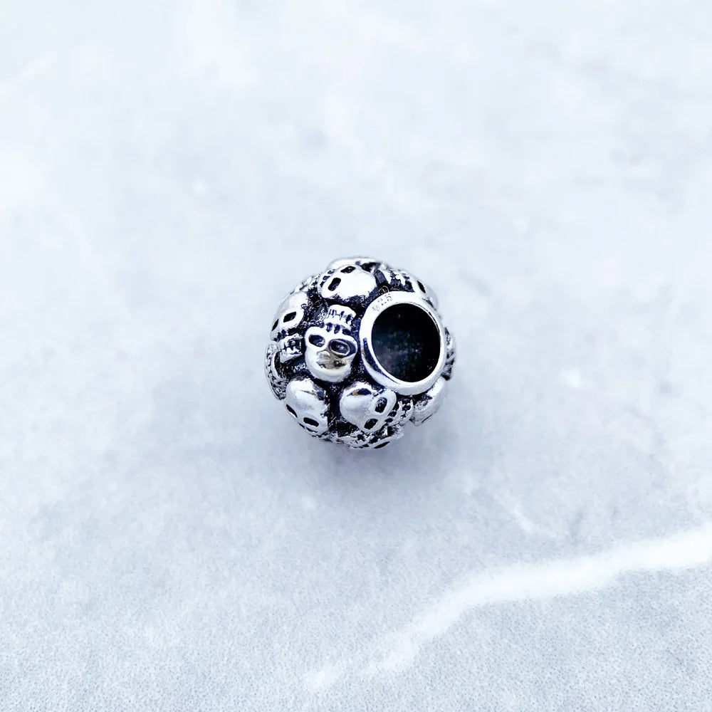 Underworld Skull Charm Bead