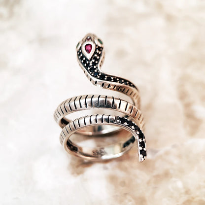 Poison Snake Ring