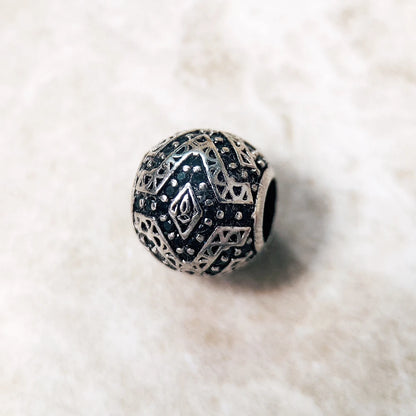 The Panther Charm Bead