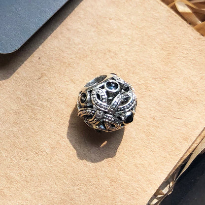 Eternal Knot Charm Bead